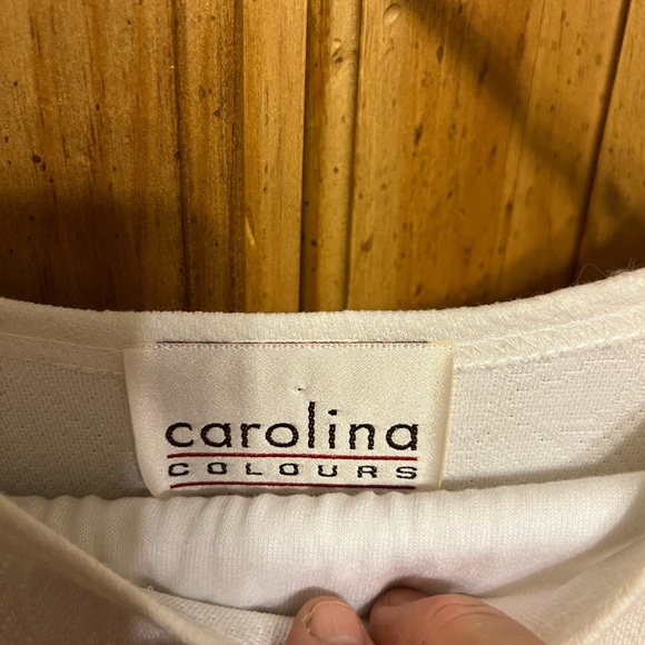 Carolina Colours XL pant suit , beautiful White pant suit with frilly bottom top - Picture 2 of 4